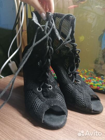 Туфли танцевальные хай хилс размер 37