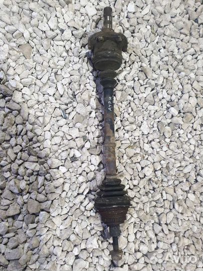 Привод правый Audi 80