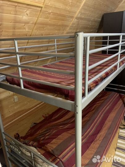 Кровать двухьярусная икея