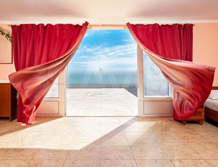 Коттедж 400 м² на участке 1 сот.