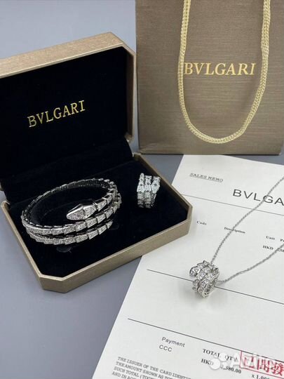 Комплект bvlgari