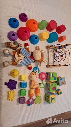 Лабиринт IKEA, кубики, пирамидки