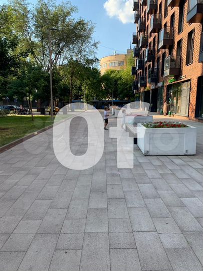 Продам торговое помещение, 212 м²