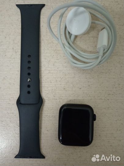 Apple watch se gen 2 2023 44mm midnight m l
