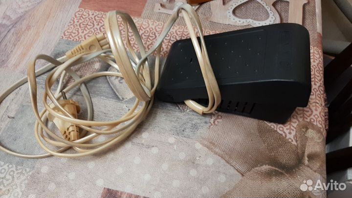 Швейная машина Чайка 143