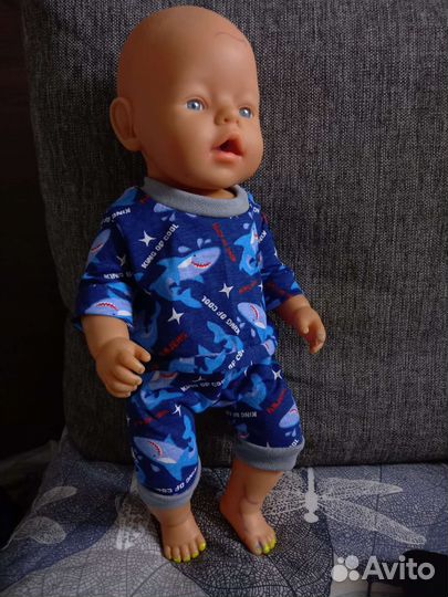 Одежда для куклы беби борн