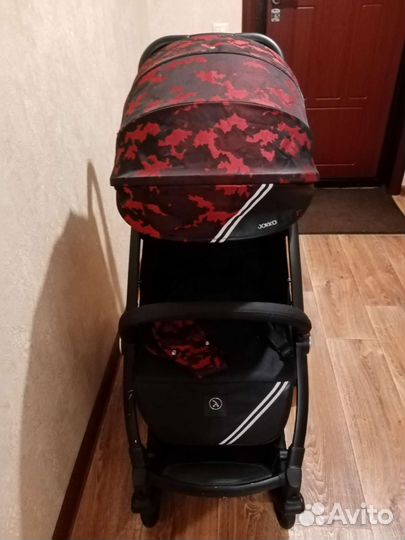 Прогулочная коляска детская складная