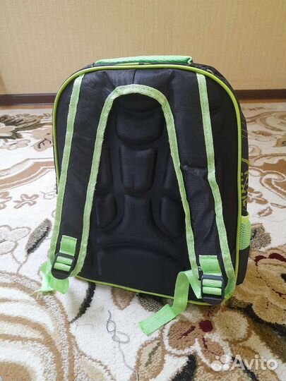 Рюкзак школьный для мальчика новый