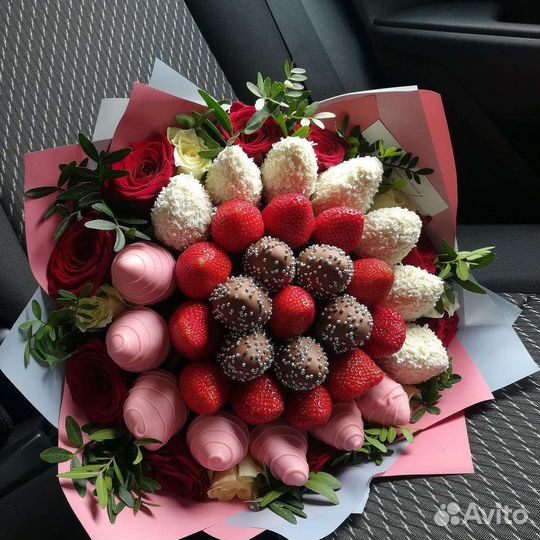 Клубника в шоколаде букеты,боксы,корзины