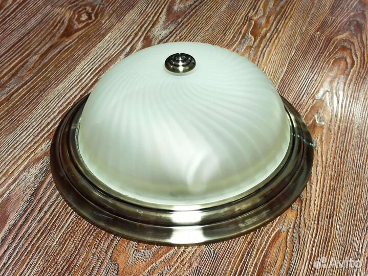 Светильник потолочный