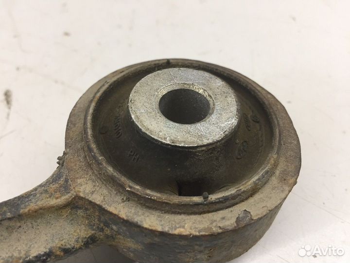 Рычаги подвески передний левый верхний задний