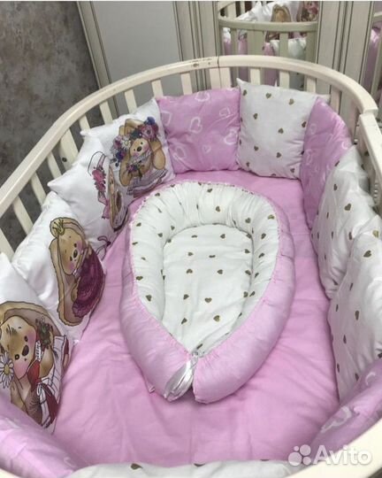 Комплект в кроватку для девочки