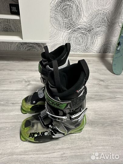 Горнолыжные ботинки Atomic