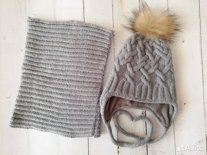 Вязаный комплект 46