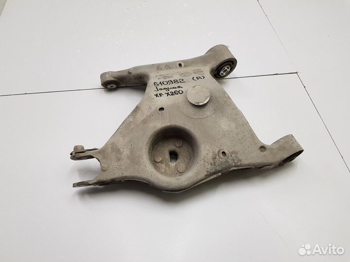 Рычаги подвески задний нижний правый (Jaguar XF)