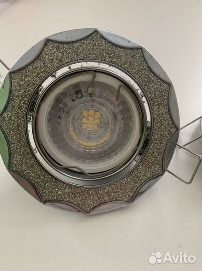 Светильник встраиваемый