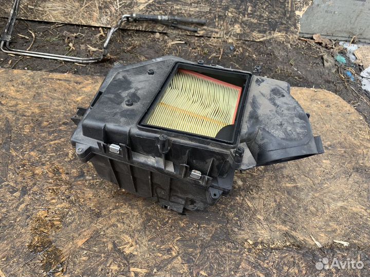 Volvo xc90 2.4TD корпус воздушного фильтра