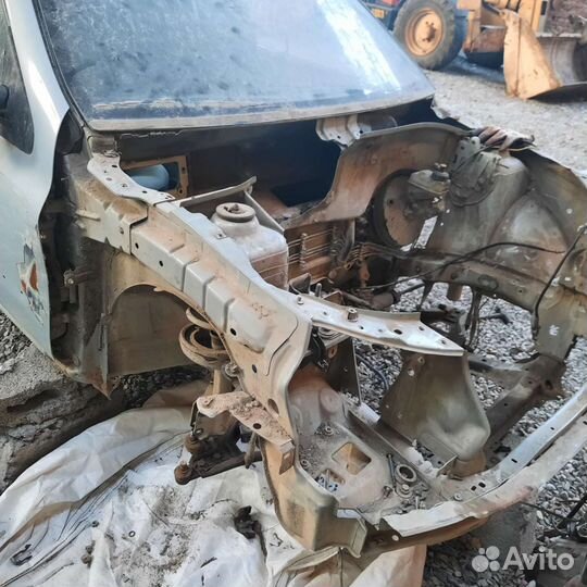 Разбор renault clio 2, symbol