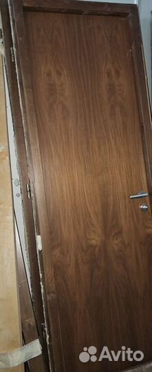 Дверь входная бу деревянная с коробкой