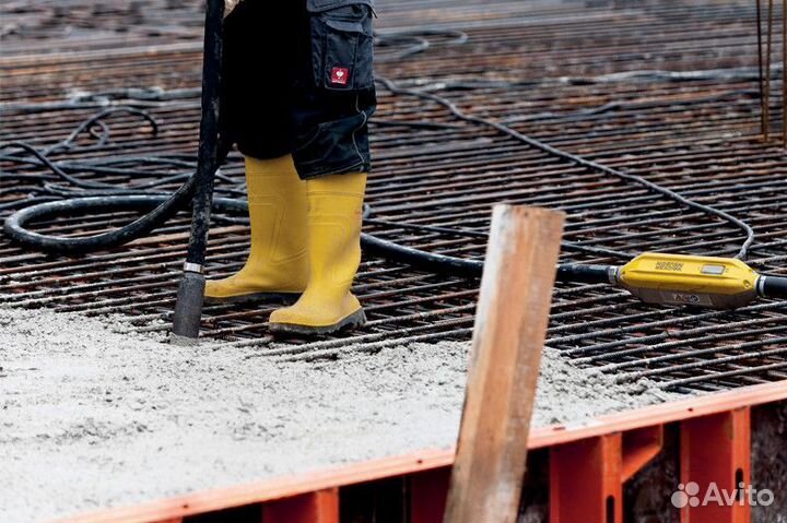 Глубинный вибратор для уплотнения бетона