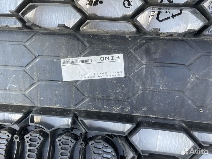 Решетка радиатора Audi a4 b9 рест