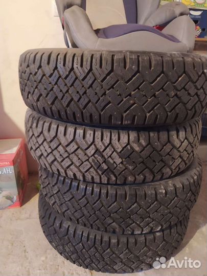 American Classic American Classic 235/75 R15