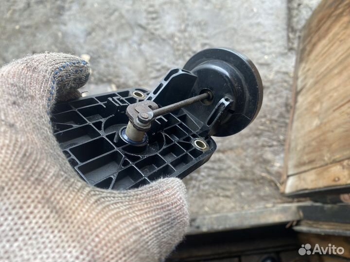 17320-20020 клапан впускной с пневмоприводом 3MZ