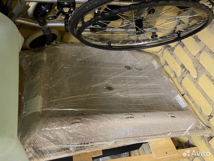 Ванночка для купания ребенка с подставкой Ok Baby