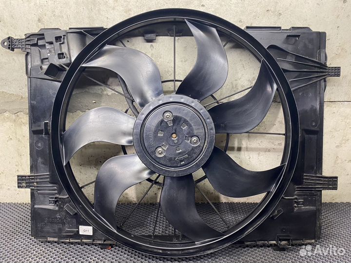 Вентилятор радиатора Mercedes W213