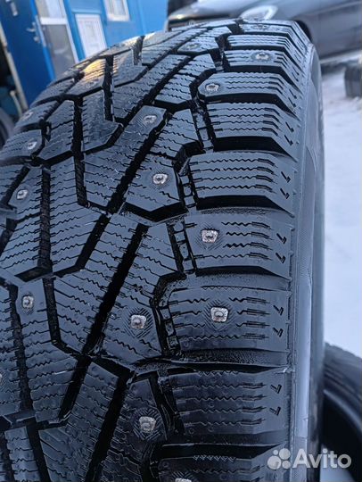 Pirelli Ice Zero 205/60 R16 96T