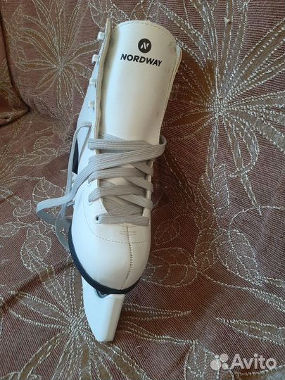 Коньки фигурные nordway
