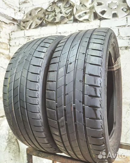Bridgestone Turanza T005 215/50 R17 95H
