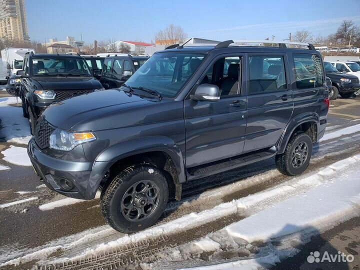 УАЗ Patriot 2.7 МТ, 2024