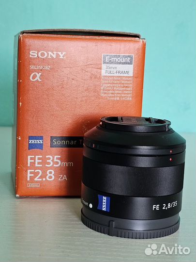 Объектив Sony Carl Zeiss Sonnar T* 35mm f/2.8 ZA