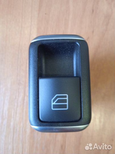 Кнопка стеклоподъемника Mercedes Gle-Class 166