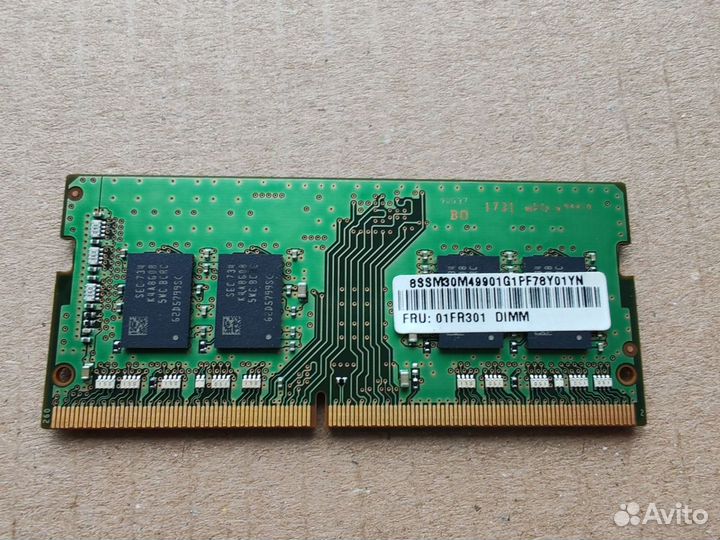 Оперативная память Samsung DDR4 SoDimm 8gb 2400Mhz