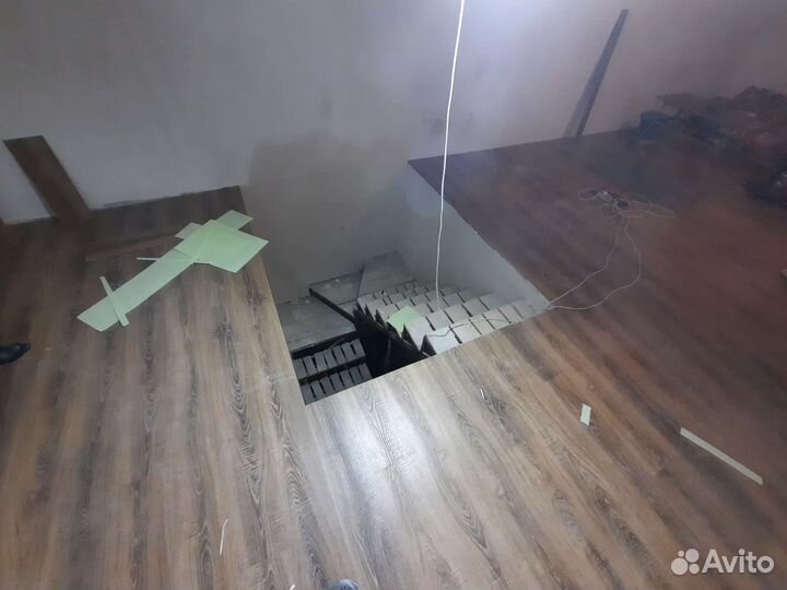 Укладка ламината,линолеума, кварц-винила