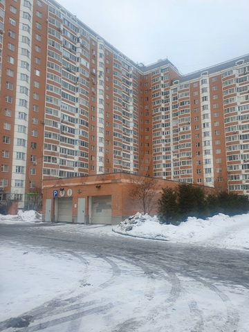 Машиноместо, 17 м²