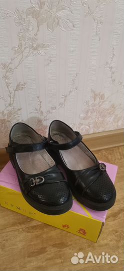 Туфли для девочки