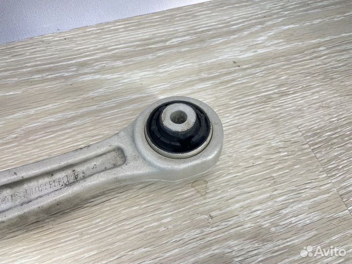 Рычаг передний нижний передний правый Audi A6 C7