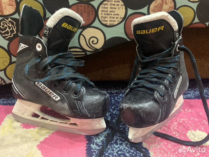 Хоккейные коньки bauer