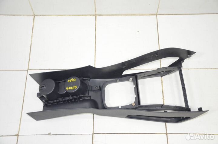 Консоль между сидений Volkswagen Golf 1K1 1.6 2006