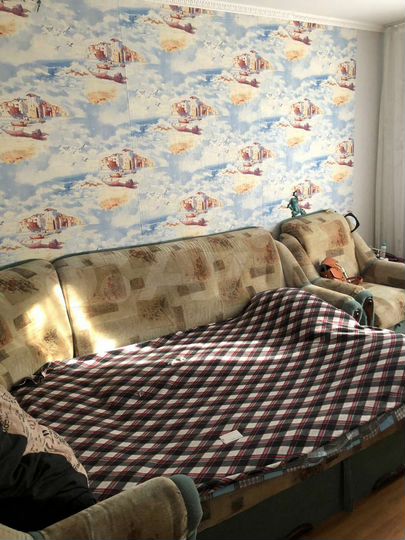 Комната 14 м² в 3-к., 1/10 эт.