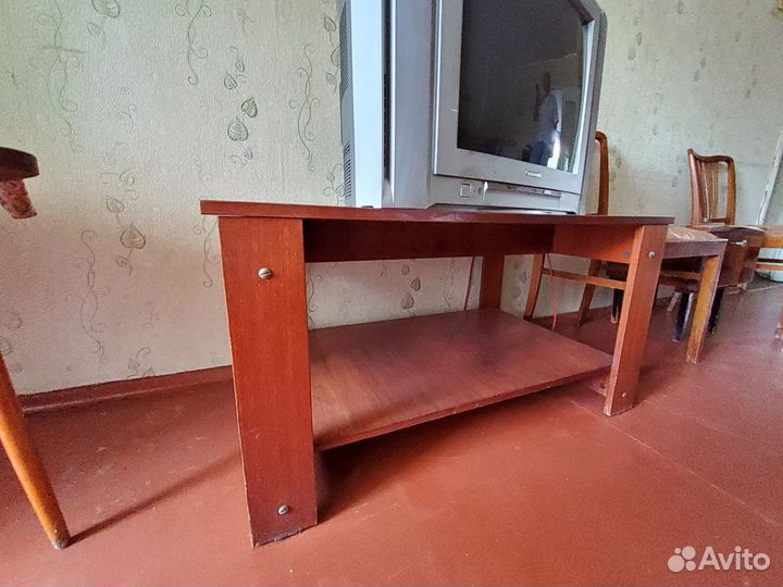 Тумба под тв с полкой