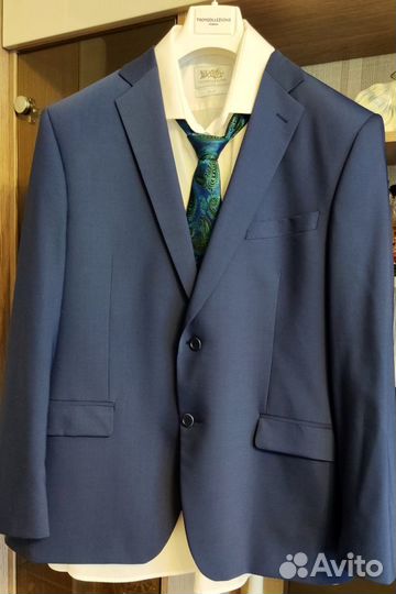 Cвадебный костюм (Италия, 54-56 размер)