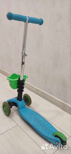 Самокат трёхколёсный с сиденьем novatrack