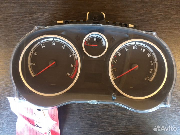 Щиток приборов Opel Corsa D МКПП