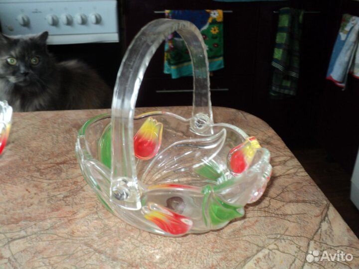 Вазы конфетницы