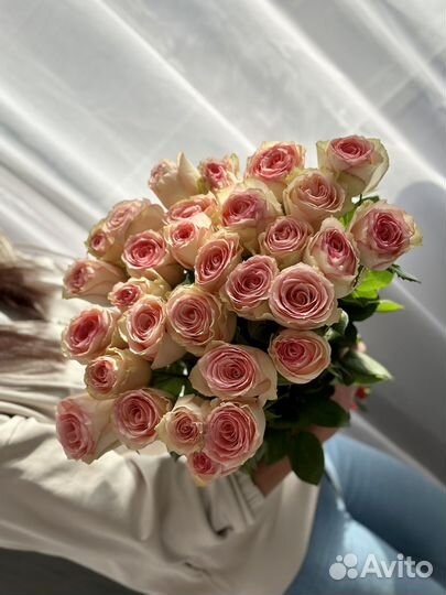 Цветы розы и букеты с доставкой