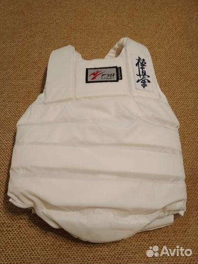 Комплект защиты для единоборств (каратэ) +кимоно
